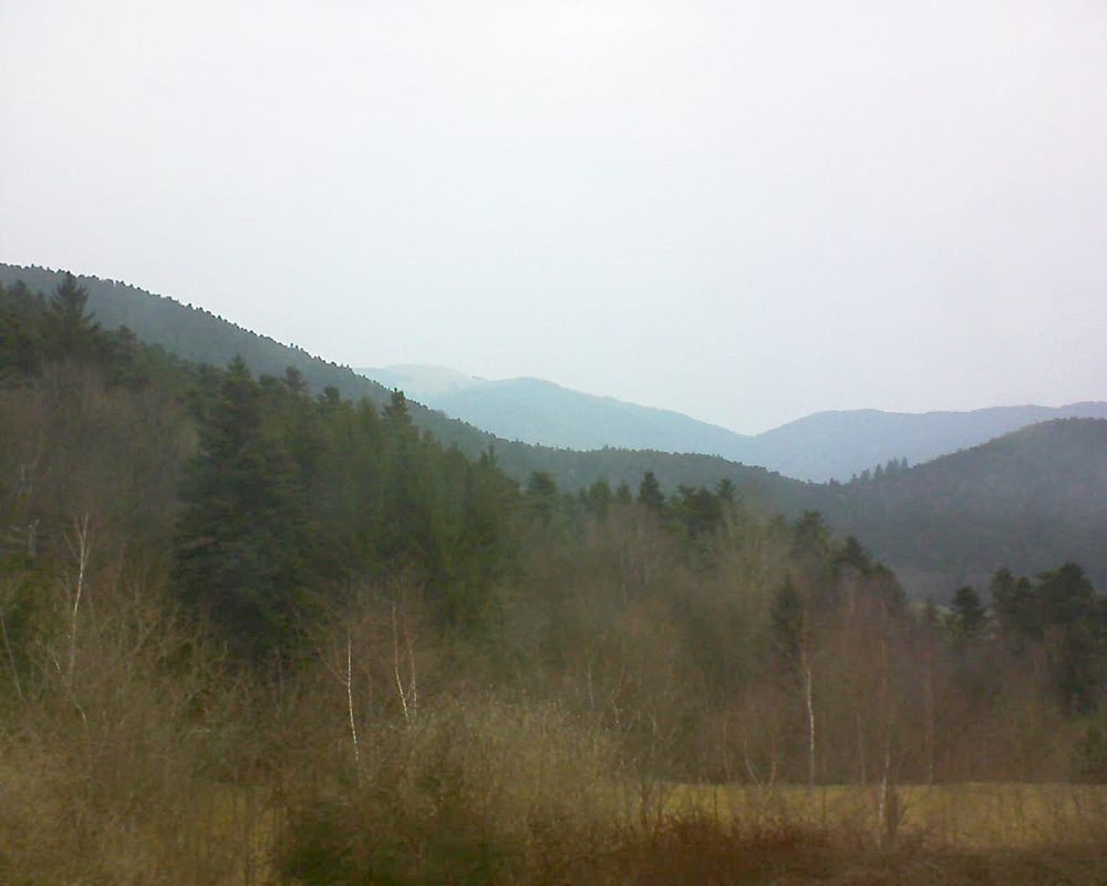 Le petit ballon vu depuis le Domaine Langmatt à Murbach le 26.03.2018 à 09:15 Le petit ballon (Alsace, Vosges) le 26.03.2018 à 09:15