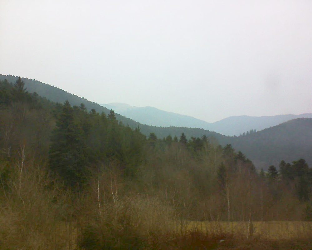 Le petit ballon vu depuis le Domaine Langmatt à Murbach le 26.03.2018 à 14:00 Le petit ballon (Alsace, Vosges) le 26.03.2018 à 14:00