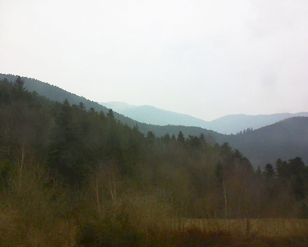 Le petit ballon vu depuis le Domaine Langmatt à Murbach le 26.03.2018 à 16:15 Le petit ballon (Alsace, Vosges) le 26.03.2018 à 16:15