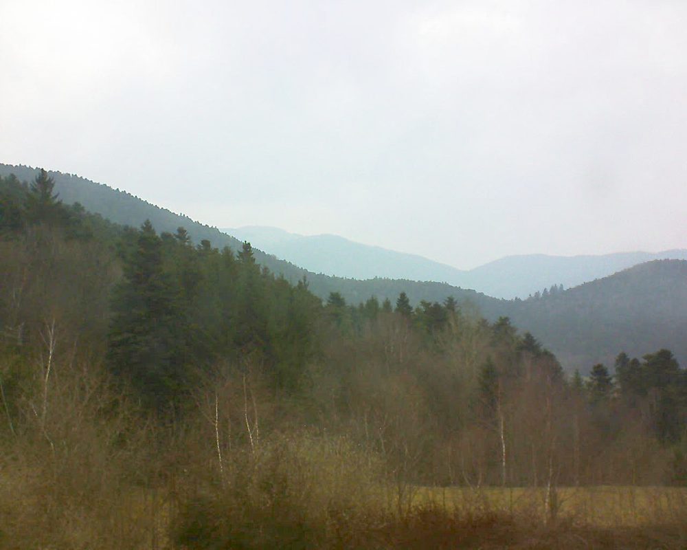 Le petit ballon vu depuis le Domaine Langmatt à Murbach le 26.03.2018 à 17:00 Le petit ballon (Alsace, Vosges) le 26.03.2018 à 17:00
