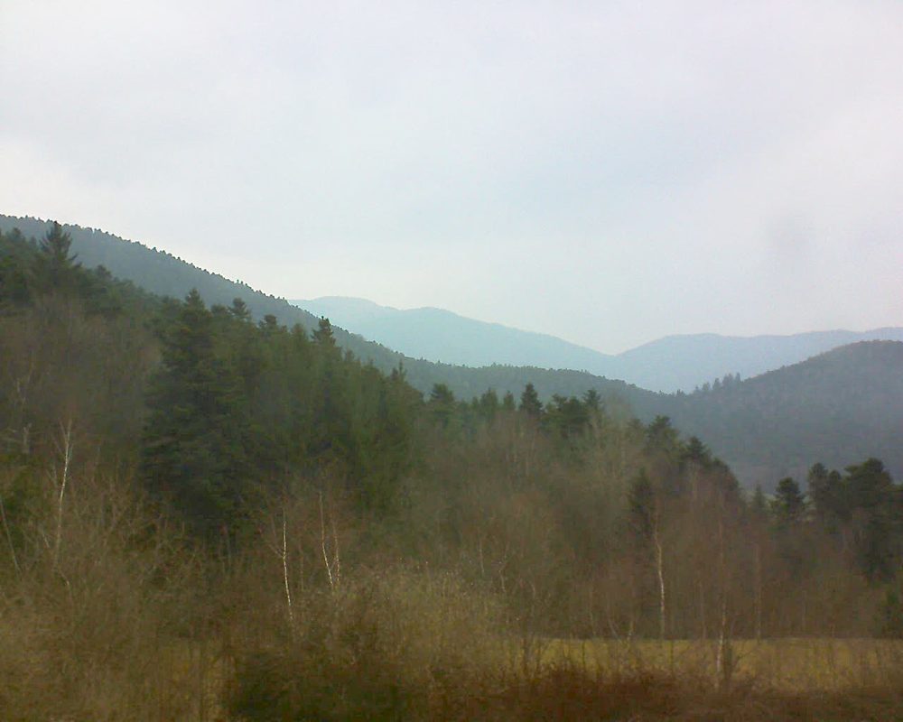 Le petit ballon vu depuis le Domaine Langmatt à Murbach le 26.03.2018 à 17:15 Le petit ballon (Alsace, Vosges) le 26.03.2018 à 17:15