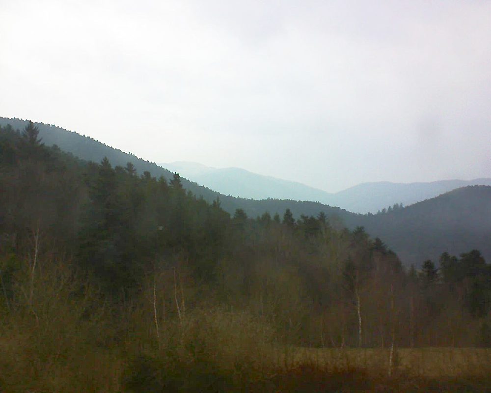 Le petit ballon vu depuis le Domaine Langmatt à Murbach le 26.03.2018 à 17:45 Le petit ballon (Alsace, Vosges) le 26.03.2018 à 17:45