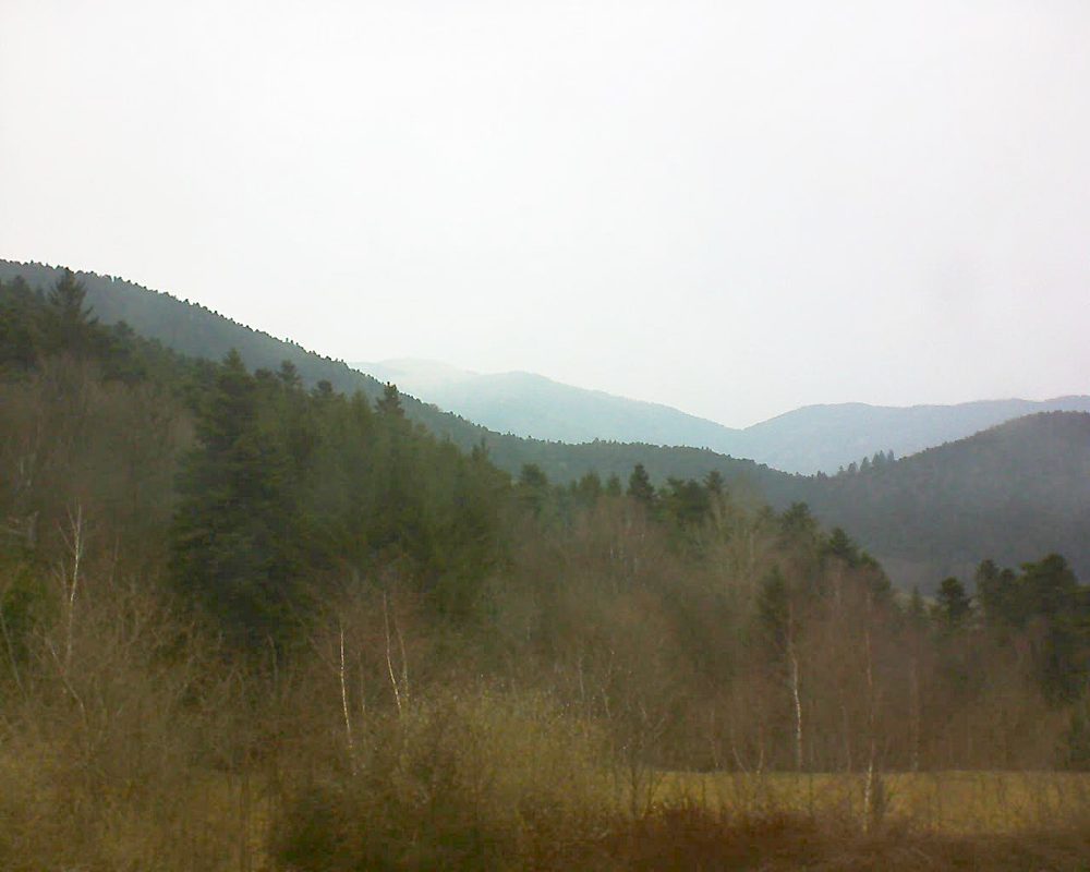 Le petit ballon vu depuis le Domaine Langmatt à Murbach le 27.03.2018 à 15:30 Le petit ballon (Alsace, Vosges) le 27.03.2018 à 15:30