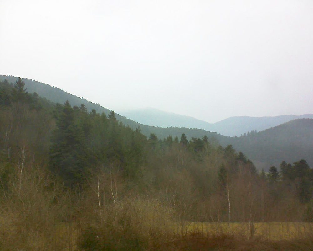 Le petit ballon vu depuis le Domaine Langmatt à Murbach le 27.03.2018 à 17:00 Le petit ballon (Alsace, Vosges) le 27.03.2018 à 17:00