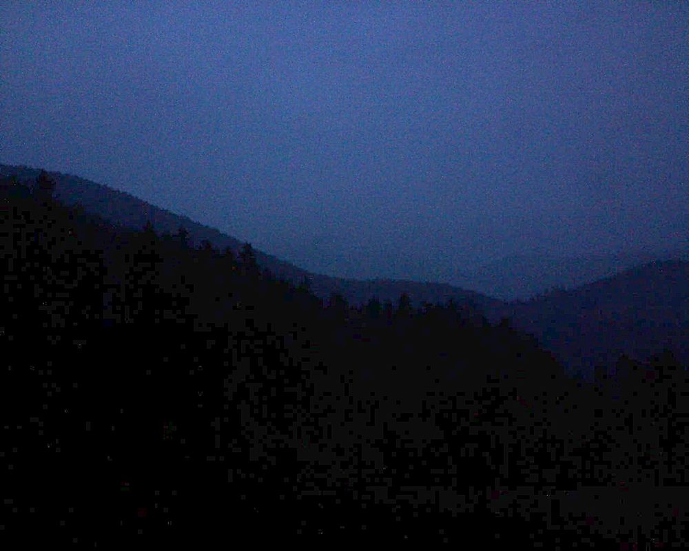 Le petit ballon vu depuis le Domaine Langmatt à Murbach le 27.03.2018 à 20:15 Le petit ballon (Alsace, Vosges) le 27.03.2018 à 20:15