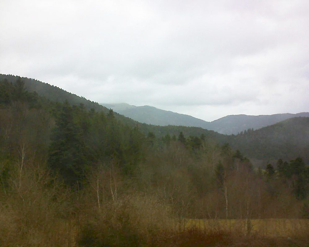 Le petit ballon vu depuis le Domaine Langmatt à Murbach le 28.03.2018 à 12:00 Le petit ballon (Alsace, Vosges) le 28.03.2018 à 12:00