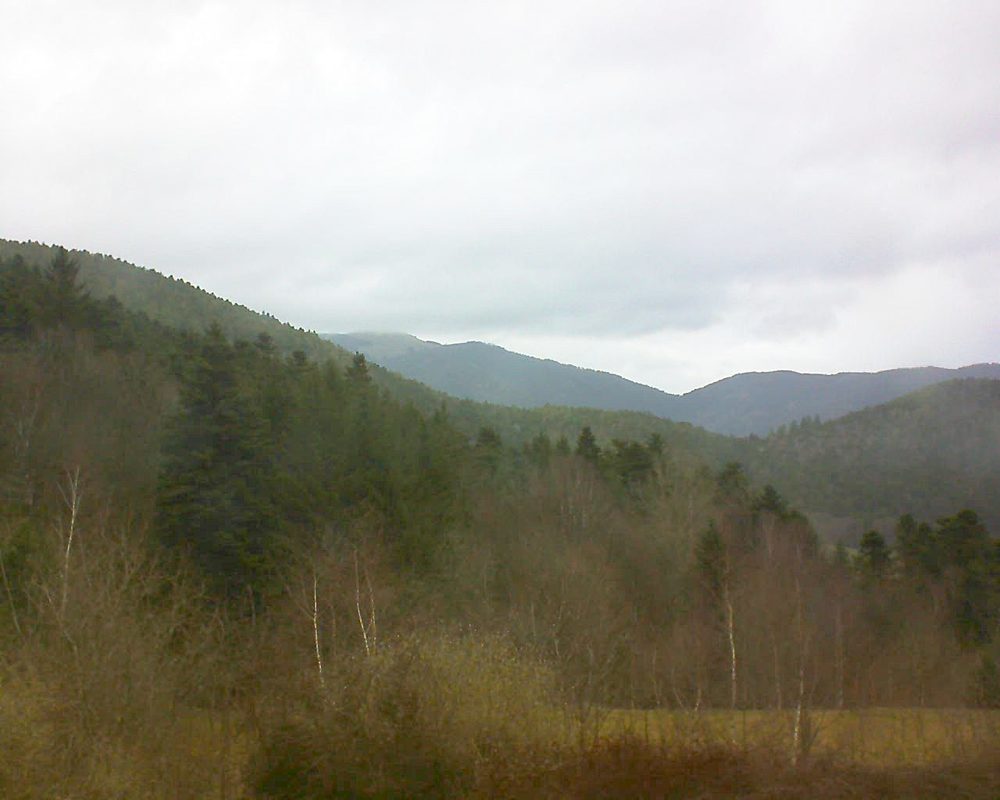 Le petit ballon vu depuis le Domaine Langmatt à Murbach le 28.03.2018 à 12:15 Le petit ballon (Alsace, Vosges) le 28.03.2018 à 12:15
