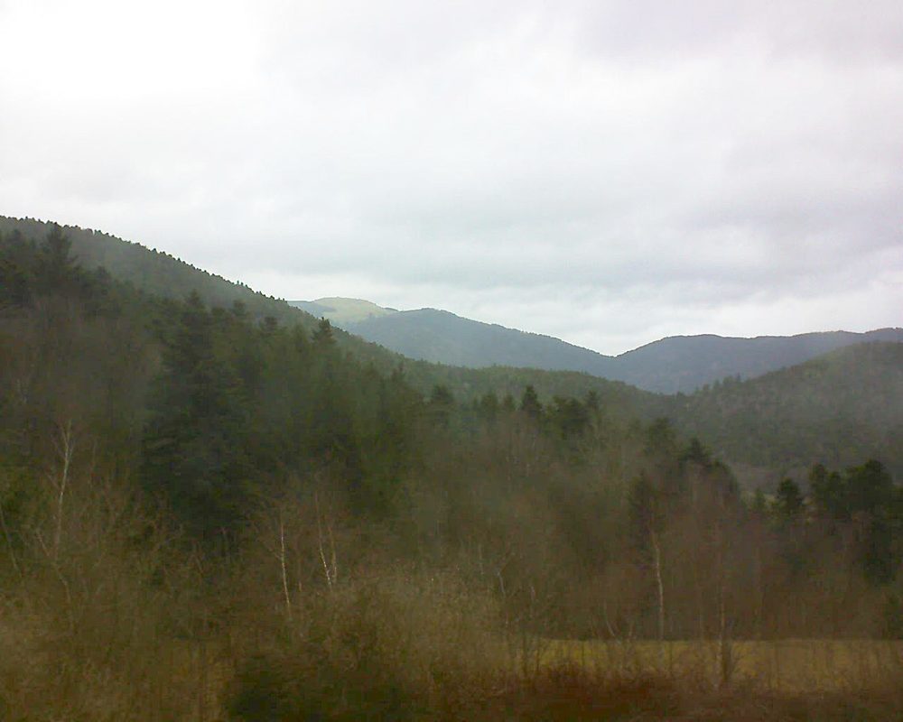 Le petit ballon vu depuis le Domaine Langmatt à Murbach le 28.03.2018 à 12:30 Le petit ballon (Alsace, Vosges) le 28.03.2018 à 12:30