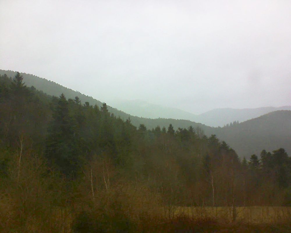 Le petit ballon vu depuis le Domaine Langmatt à Murbach le 28.03.2018 à 13:15 Le petit ballon (Alsace, Vosges) le 28.03.2018 à 13:15