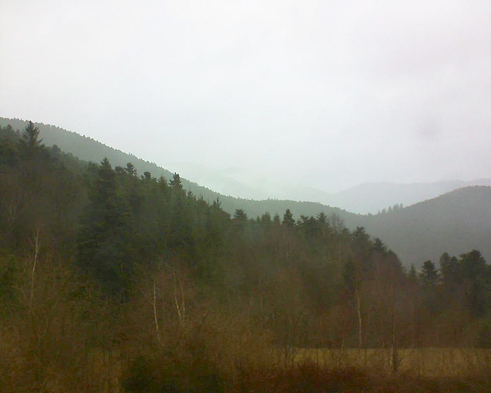 Le petit ballon vu depuis le Domaine Langmatt à Murbach le 28.03.2018 à 14:00 Le petit ballon (Alsace, Vosges) le 28.03.2018 à 14:00