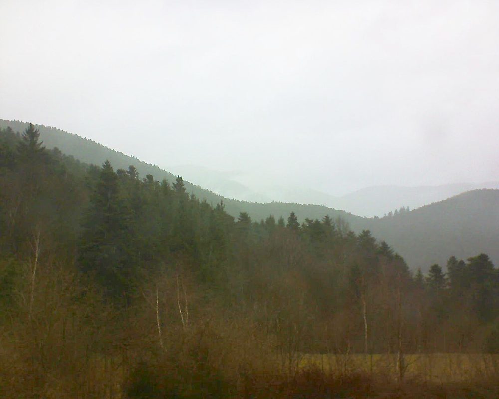 Le petit ballon vu depuis le Domaine Langmatt à Murbach le 28.03.2018 à 14:15 Le petit ballon (Alsace, Vosges) le 28.03.2018 à 14:15