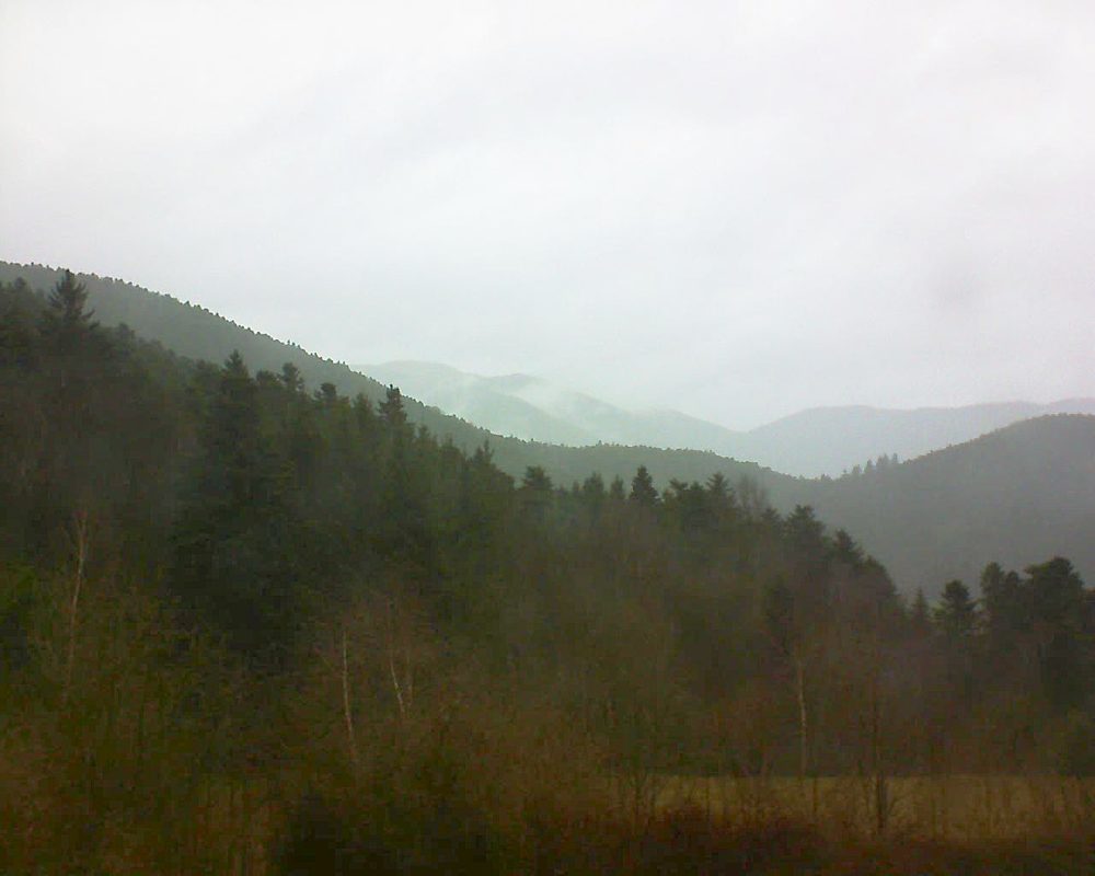Le petit ballon vu depuis le Domaine Langmatt à Murbach le 28.03.2018 à 14:45 Le petit ballon (Alsace, Vosges) le 28.03.2018 à 14:45