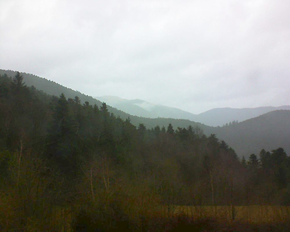 Le petit ballon vu depuis le Domaine Langmatt à Murbach le 28.03.2018 à 17:15 Le petit ballon (Alsace, Vosges) le 28.03.2018 à 17:15