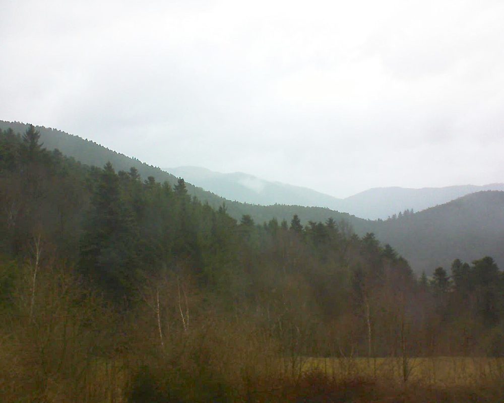 Le petit ballon vu depuis le Domaine Langmatt à Murbach le 28.03.2018 à 18:15 Le petit ballon (Alsace, Vosges) le 28.03.2018 à 18:15