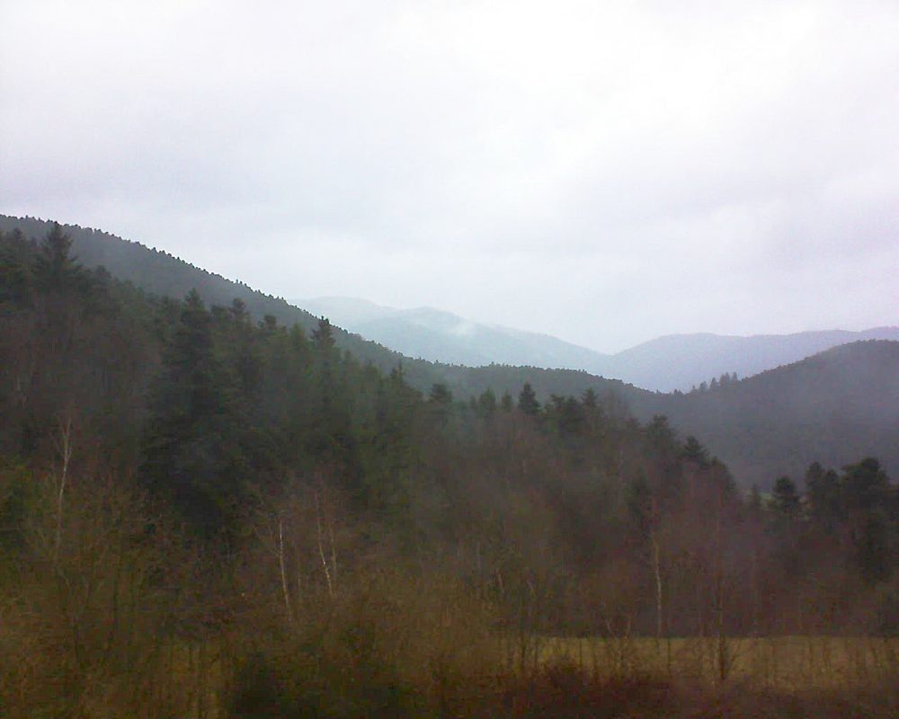 Le petit ballon vu depuis le Domaine Langmatt à Murbach le 28.03.2018 à 18:30 Le petit ballon (Alsace, Vosges) le 28.03.2018 à 18:30