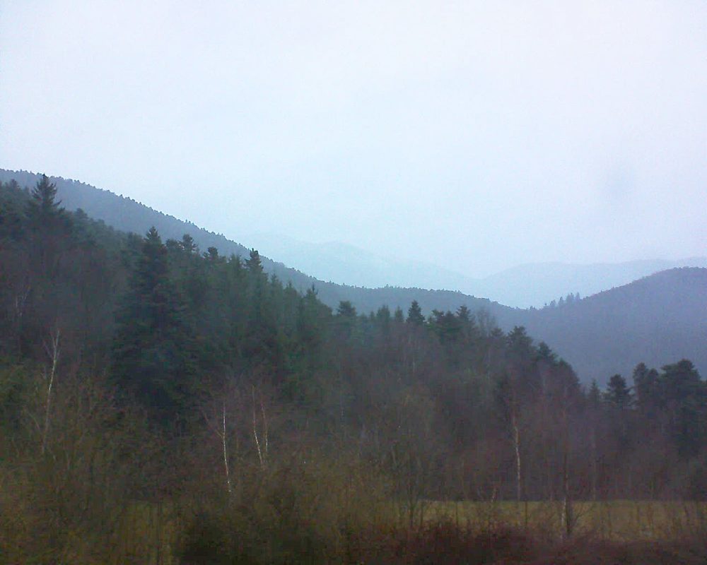 Le petit ballon vu depuis le Domaine Langmatt à Murbach le 28.03.2018 à 19:30 Le petit ballon (Alsace, Vosges) le 28.03.2018 à 19:30