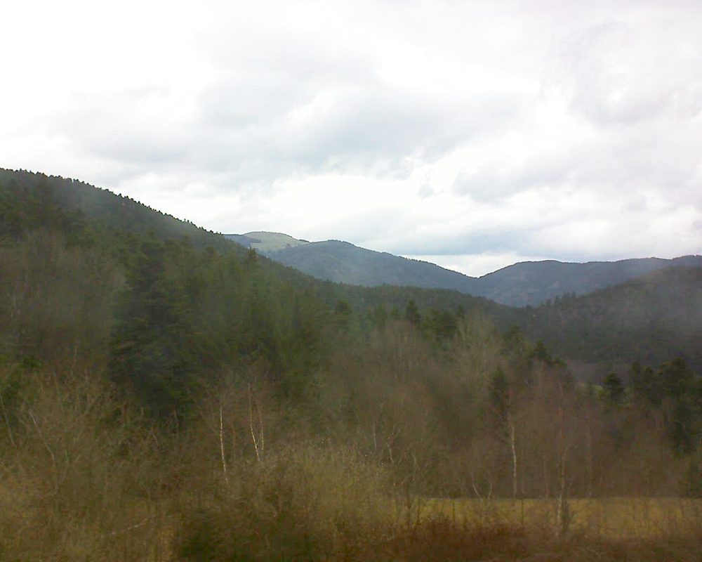 Le petit ballon vu depuis le Domaine Langmatt à Murbach le 29.03.2018 à 15:30 Le petit ballon (Alsace, Vosges) le 29.03.2018 à 15:30