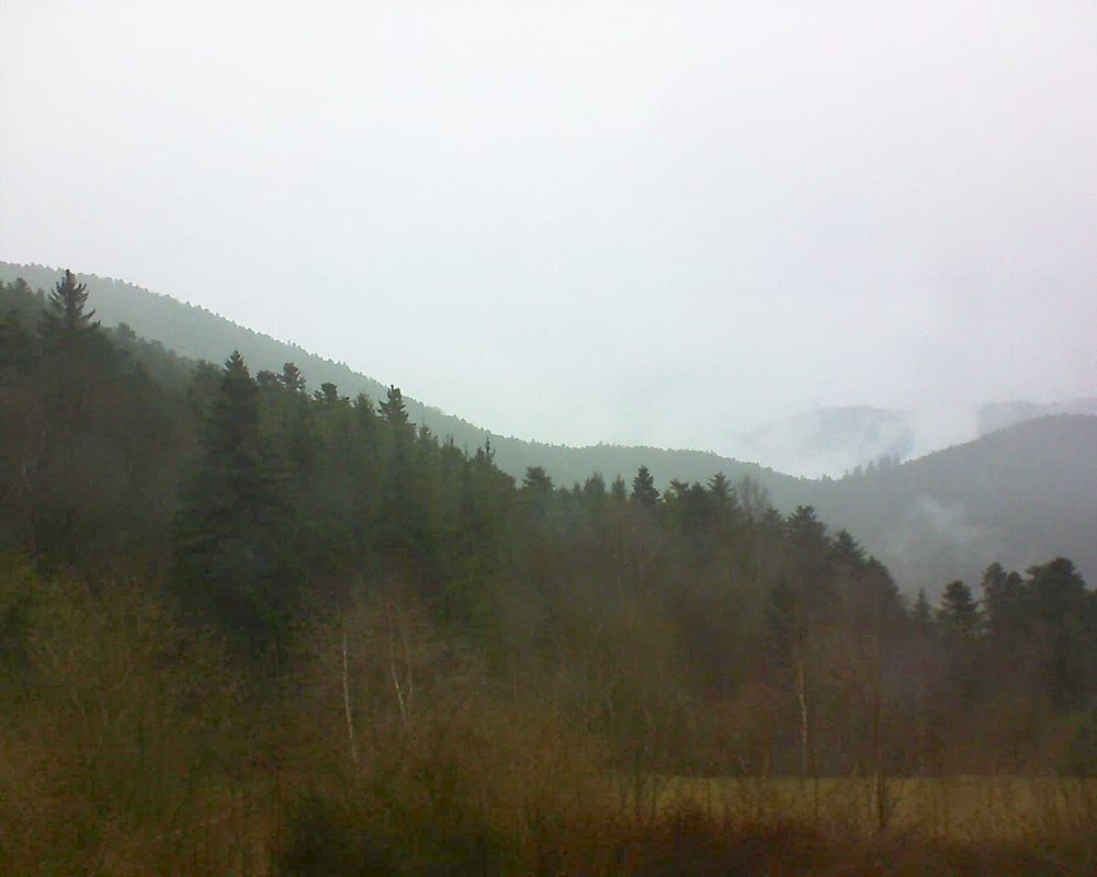 Le petit ballon vu depuis le Domaine Langmatt à Murbach le 30.03.2018 à 17:00 Le petit ballon (Alsace, Vosges) le 30.03.2018 à 17:00