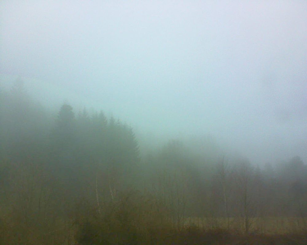 Le petit ballon vu depuis le Domaine Langmatt à Murbach le 30.03.2018 à 19:00 Le petit ballon (Alsace, Vosges) le 30.03.2018 à 19:00