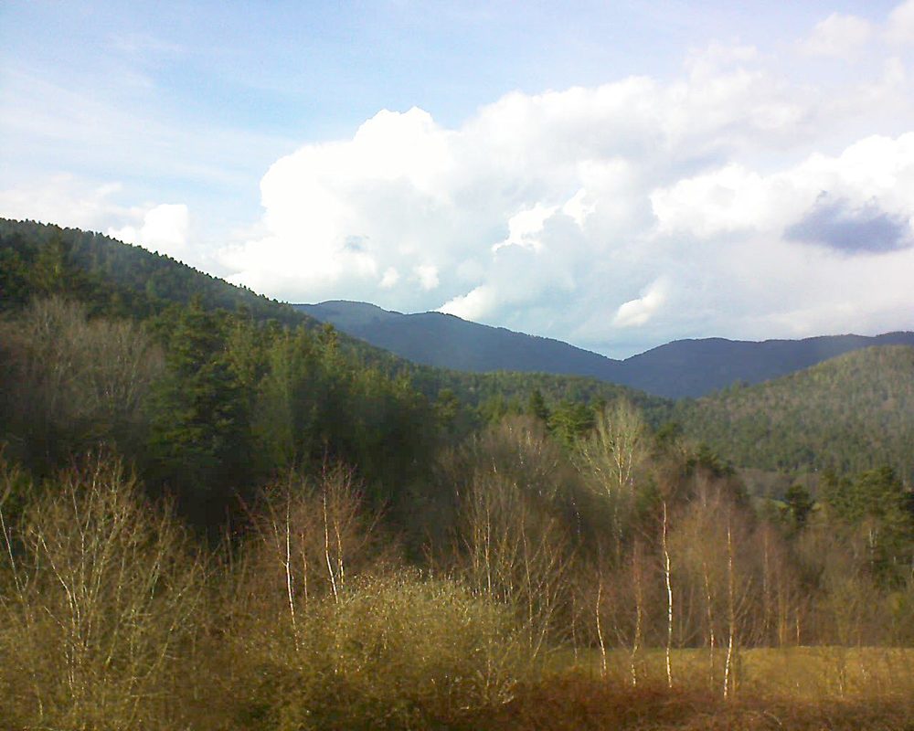 Le petit ballon vu depuis le Domaine Langmatt à Murbach le 31.03.2018 à 17:30 Le petit ballon (Alsace, Vosges) le 31.03.2018 à 17:30