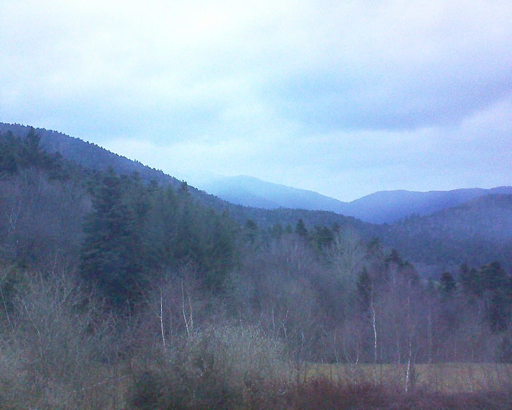 Le petit ballon vu depuis le Domaine Langmatt à Murbach le 01.04.2018 à 07:30 Le petit ballon (Alsace, Vosges) le 01.04.2018 à 07:30