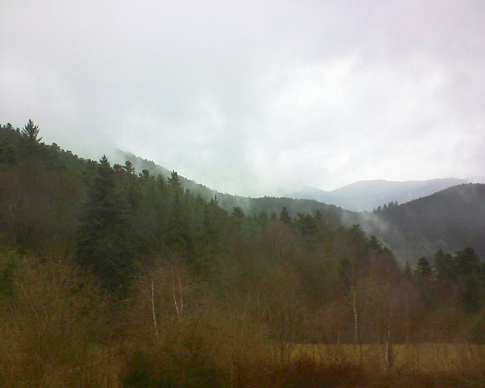 Le petit ballon vu depuis le Domaine Langmatt à Murbach le 01.04.2018 à 11:30 Le petit ballon (Alsace, Vosges) le 01.04.2018 à 11:30