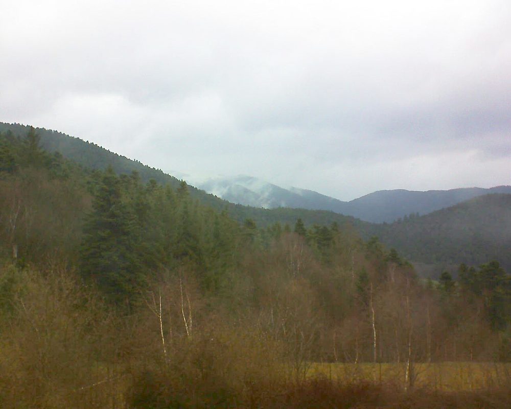 Le petit ballon vu depuis le Domaine Langmatt à Murbach le 01.04.2018 à 12:00 Le petit ballon (Alsace, Vosges) le 01.04.2018 à 12:00