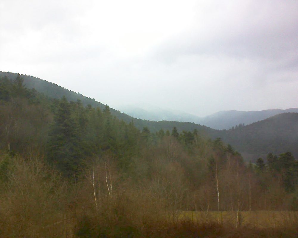 Le petit ballon vu depuis le Domaine Langmatt à Murbach le 01.04.2018 à 12:15 Le petit ballon (Alsace, Vosges) le 01.04.2018 à 12:15