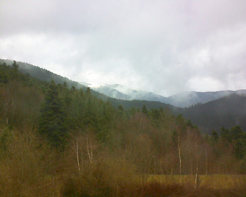 Le petit ballon vu depuis le Domaine Langmatt à Murbach le 01.04.2018 à 13:30 Le petit ballon (Alsace, Vosges) le 01.04.2018 à 13:30