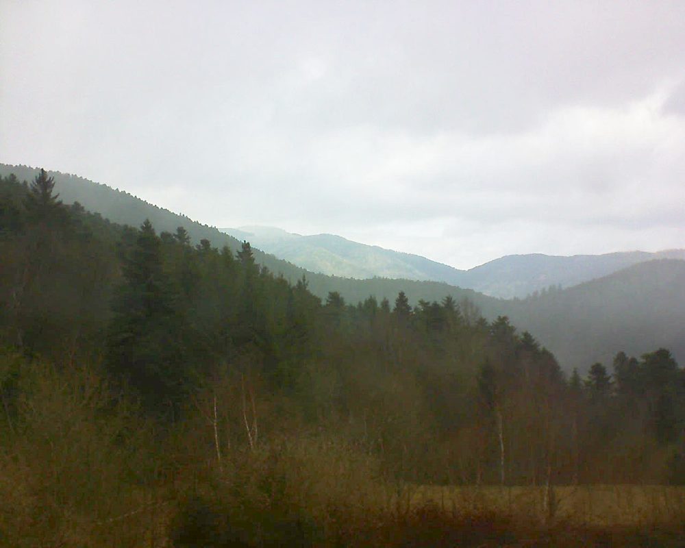 Le petit ballon vu depuis le Domaine Langmatt à Murbach le 01.04.2018 à 15:00 Le petit ballon (Alsace, Vosges) le 01.04.2018 à 15:00