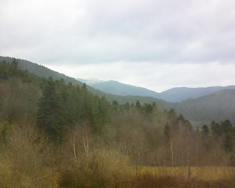Le petit ballon vu depuis le Domaine Langmatt à Murbach le 01.04.2018 à 17:00 Le petit ballon (Alsace, Vosges) le 01.04.2018 à 17:00