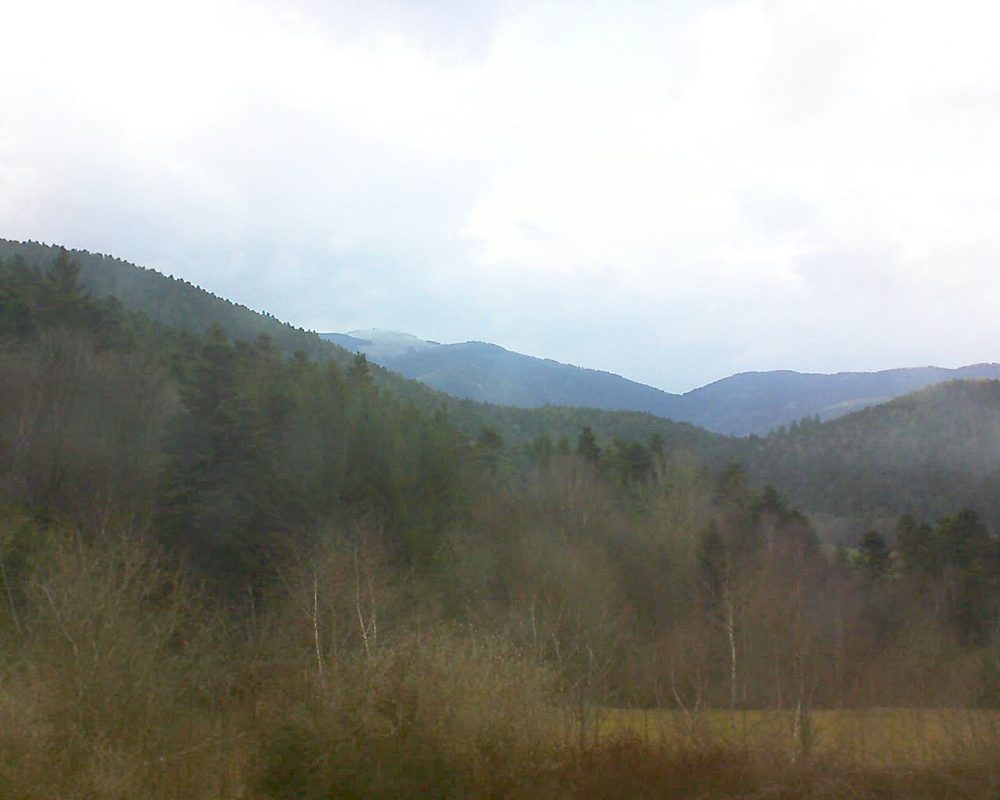 Le petit ballon vu depuis le Domaine Langmatt à Murbach le 01.04.2018 à 18:15 Le petit ballon (Alsace, Vosges) le 01.04.2018 à 18:15