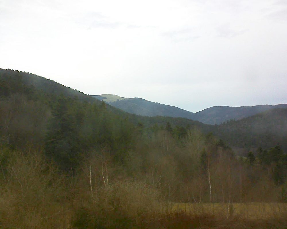 Le petit ballon vu depuis le Domaine Langmatt à Murbach le 02.04.2018 à 18:00 Le petit ballon (Alsace, Vosges) le 02.04.2018 à 18:00