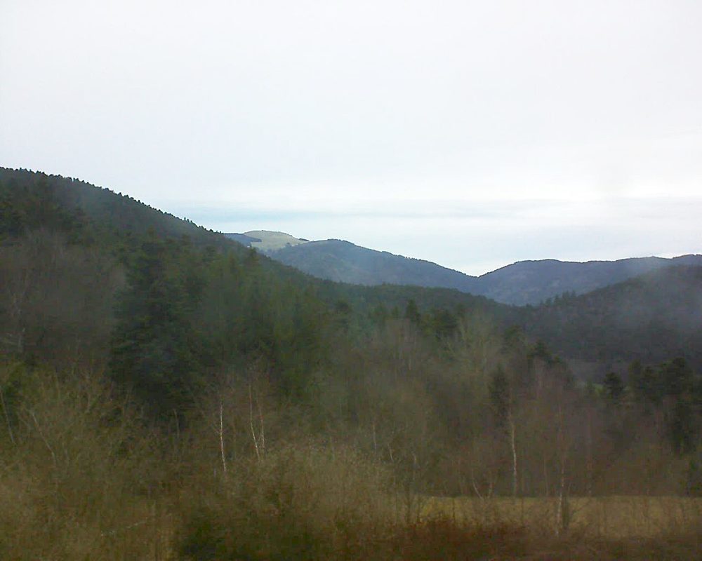 Le petit ballon vu depuis le Domaine Langmatt à Murbach le 02.04.2018 à 19:15 Le petit ballon (Alsace, Vosges) le 02.04.2018 à 19:15