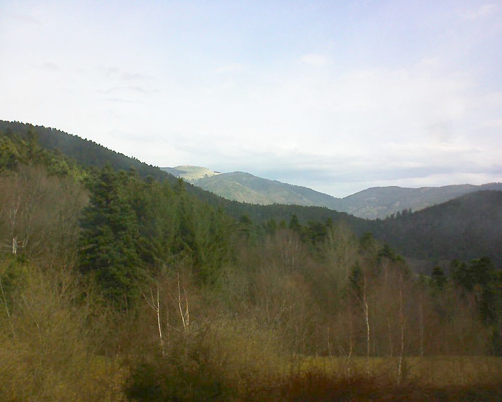 Le petit ballon vu depuis le Domaine Langmatt à Murbach le 04.04.2018 à 10:30 Le petit ballon (Alsace, Vosges) le 04.04.2018 à 10:30