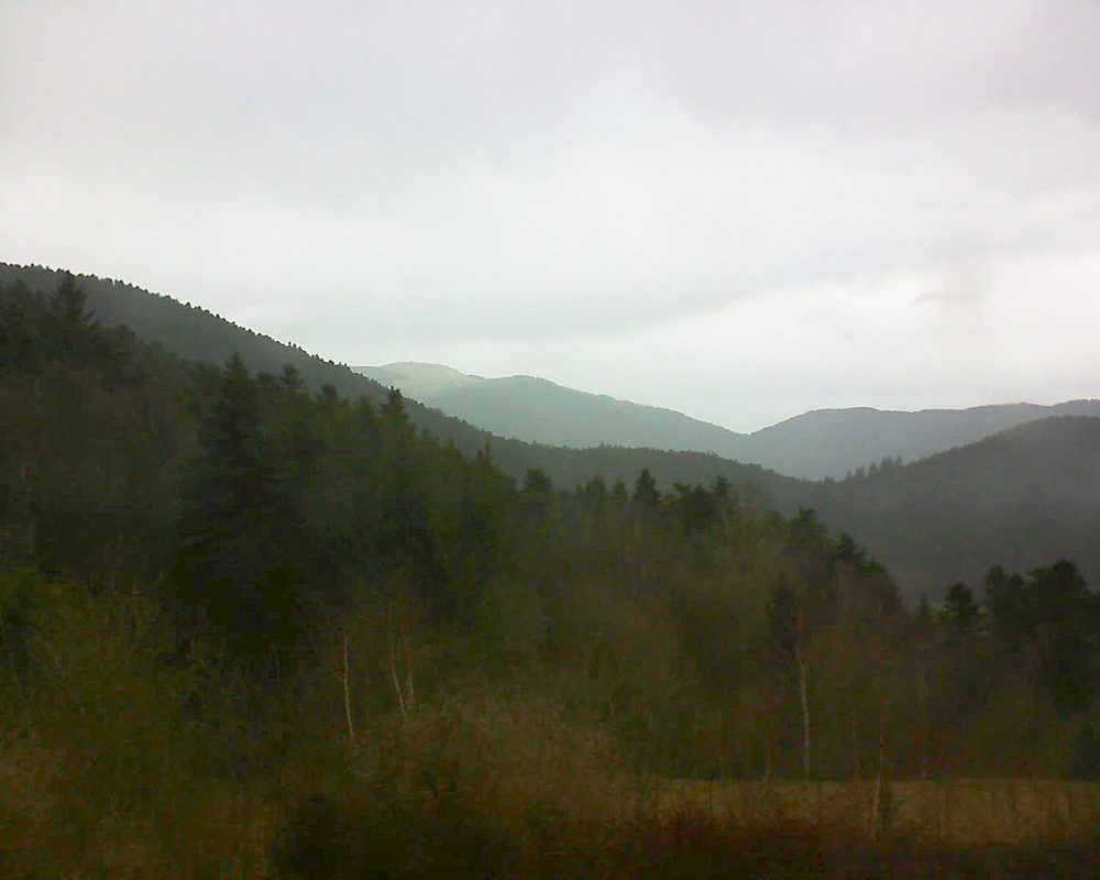 Le petit ballon vu depuis le Domaine Langmatt à Murbach le 04.04.2018 à 12:30 Le petit ballon (Alsace, Vosges) le 04.04.2018 à 12:30