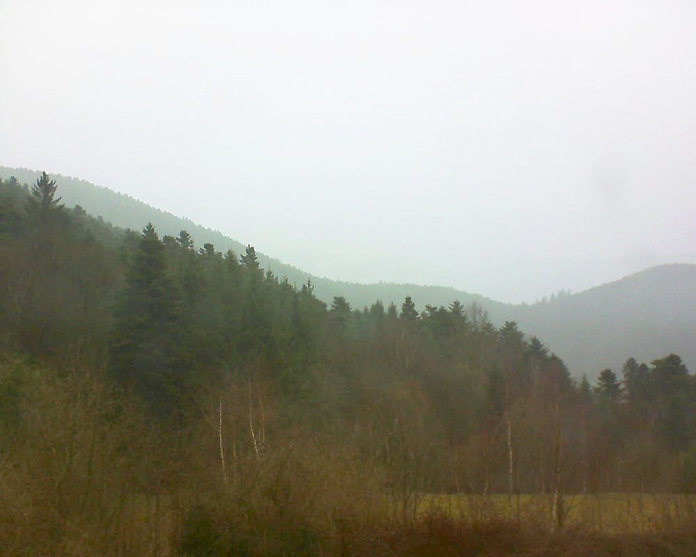 Le petit ballon vu depuis le Domaine Langmatt à Murbach le 04.04.2018 à 13:30 Le petit ballon (Alsace, Vosges) le 04.04.2018 à 13:30