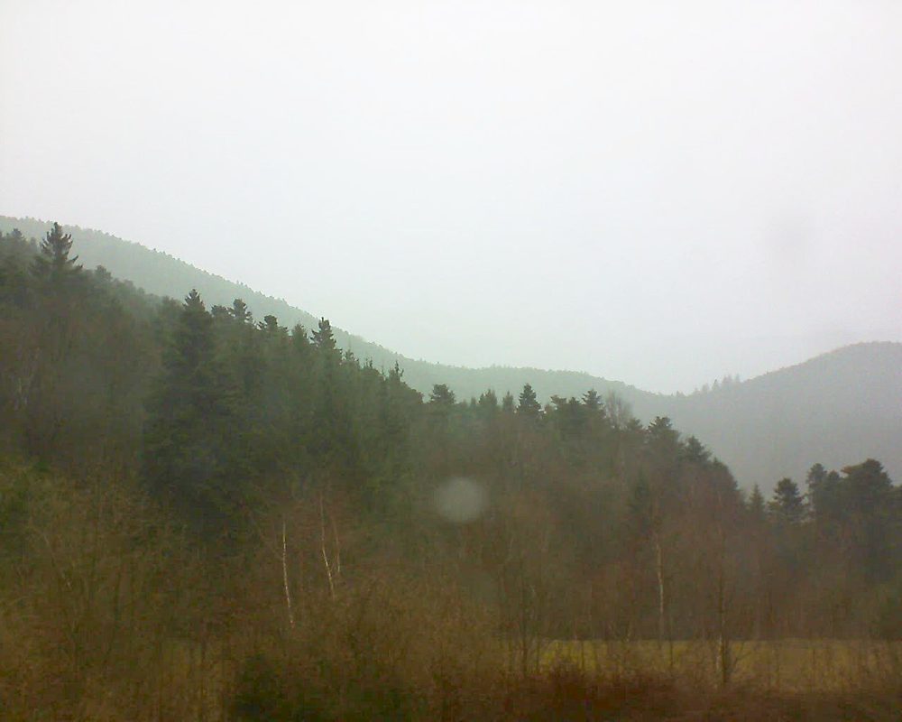 Le petit ballon vu depuis le Domaine Langmatt à Murbach le 04.04.2018 à 13:45 Le petit ballon (Alsace, Vosges) le 04.04.2018 à 13:45