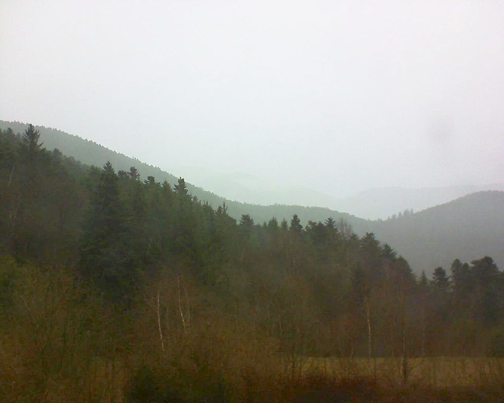 Le petit ballon vu depuis le Domaine Langmatt à Murbach le 04.04.2018 à 14:00 Le petit ballon (Alsace, Vosges) le 04.04.2018 à 14:00