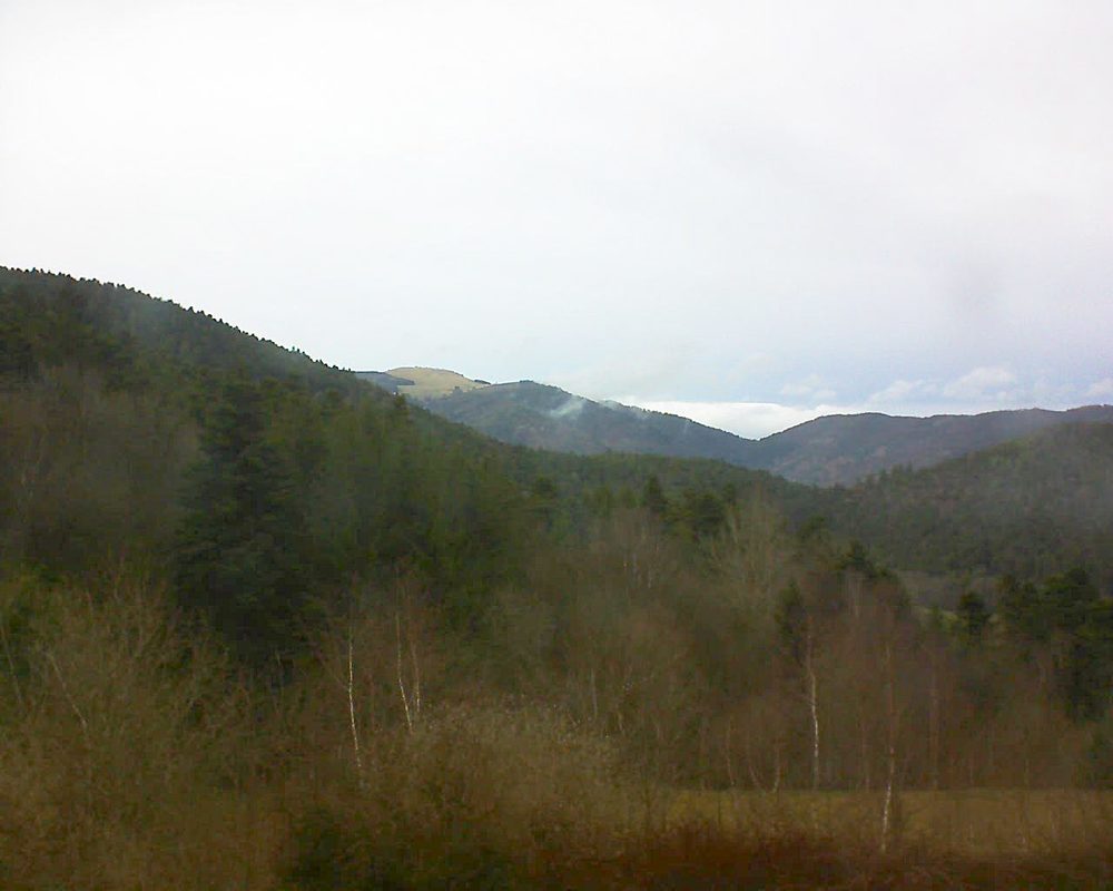 Le petit ballon vu depuis le Domaine Langmatt à Murbach le 04.04.2018 à 16:45 Le petit ballon (Alsace, Vosges) le 04.04.2018 à 16:45