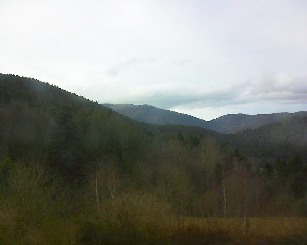 Le petit ballon vu depuis le Domaine Langmatt à Murbach le 04.04.2018 à 18:45 Le petit ballon (Alsace, Vosges) le 04.04.2018 à 18:45