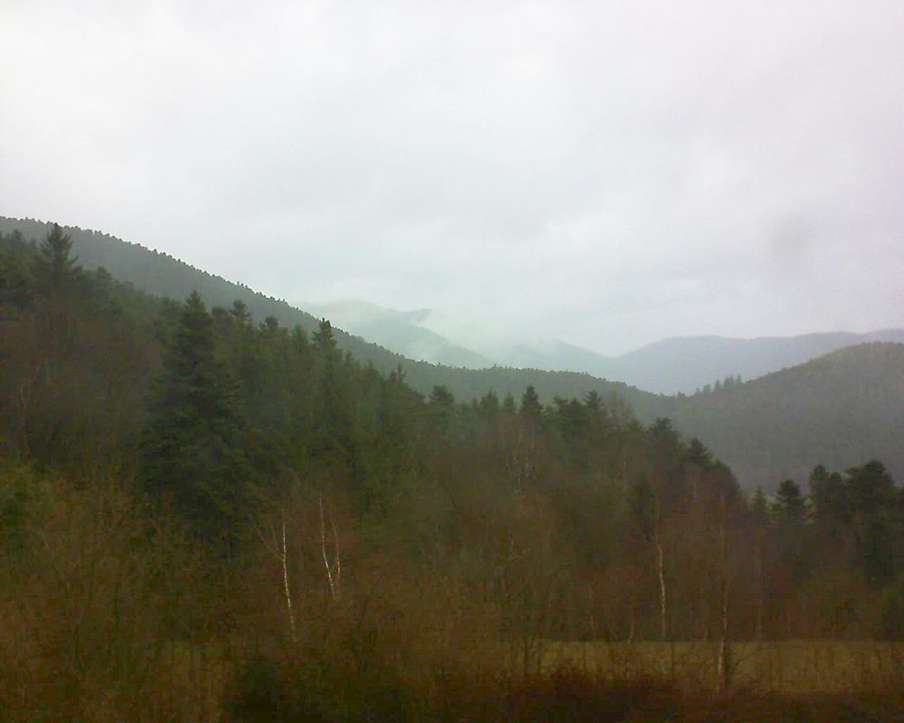 Le petit ballon vu depuis le Domaine Langmatt à Murbach le 05.04.2018 à 12:15 Le petit ballon (Alsace, Vosges) le 05.04.2018 à 12:15
