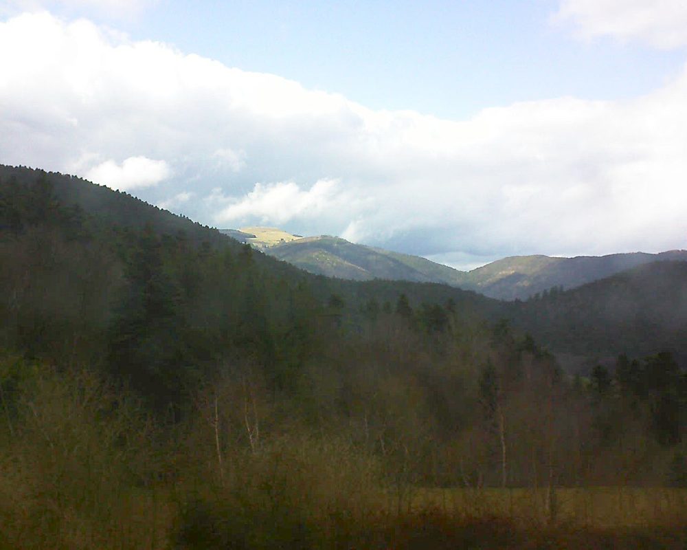 Le petit ballon vu depuis le Domaine Langmatt à Murbach le 05.04.2018 à 16:30 Le petit ballon (Alsace, Vosges) le 05.04.2018 à 16:30