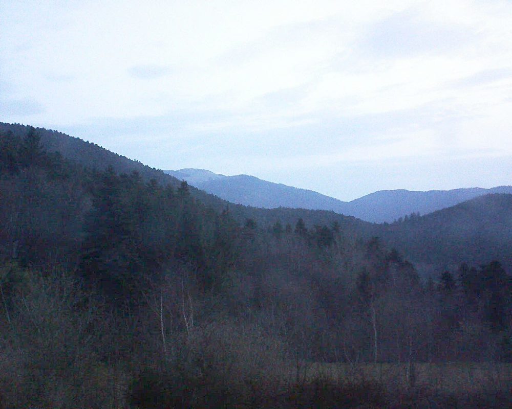 Le petit ballon vu depuis le Domaine Langmatt à Murbach le 08.04.2018 à 06:45 Le petit ballon (Alsace, Vosges) le 08.04.2018 à 06:45