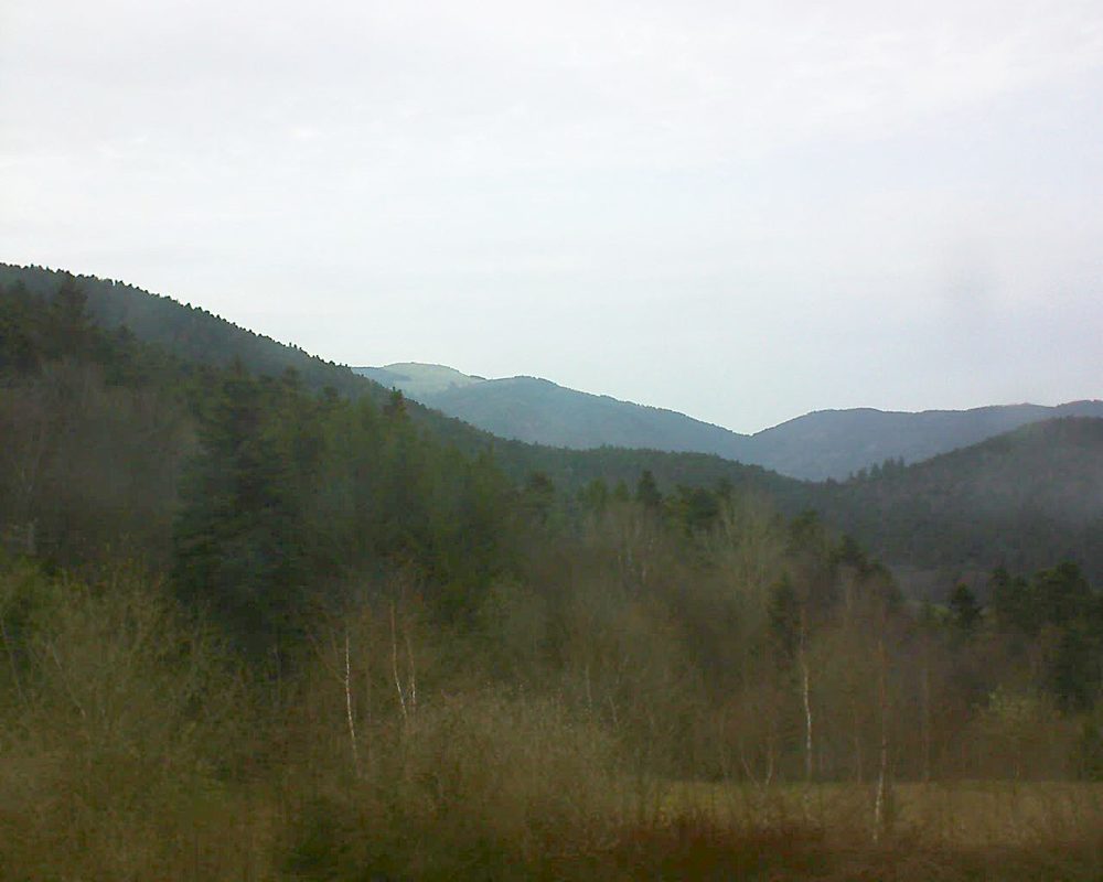 Le petit ballon vu depuis le Domaine Langmatt à Murbach le 08.04.2018 à 18:45 Le petit ballon (Alsace, Vosges) le 08.04.2018 à 18:45