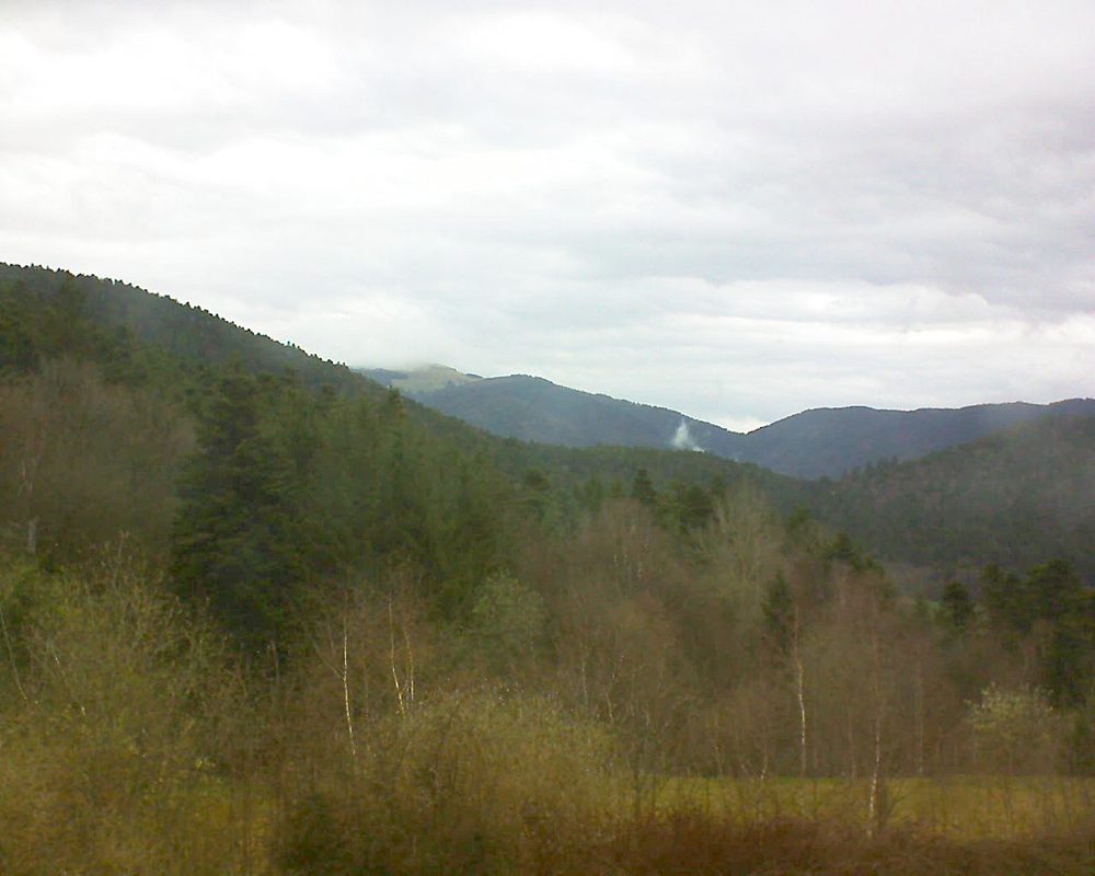 Le petit ballon vu depuis le Domaine Langmatt à Murbach le 10.04.2018 à 12:00 Le petit ballon (Alsace, Vosges) le 10.04.2018 à 12:00