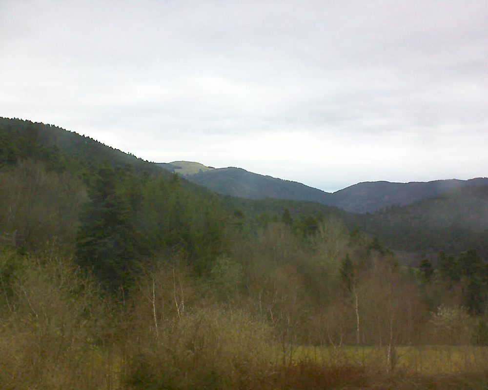 Le petit ballon vu depuis le Domaine Langmatt à Murbach le 10.04.2018 à 18:00 Le petit ballon (Alsace, Vosges) le 10.04.2018 à 18:00