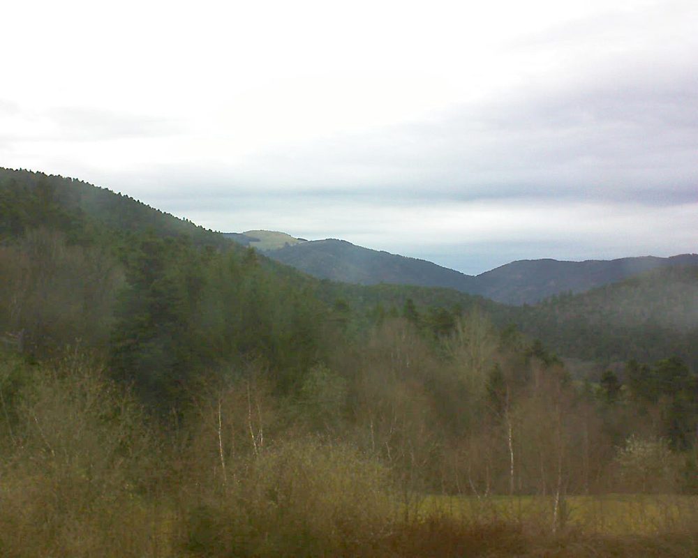 Le petit ballon vu depuis le Domaine Langmatt à Murbach le 10.04.2018 à 18:30 Le petit ballon (Alsace, Vosges) le 10.04.2018 à 18:30