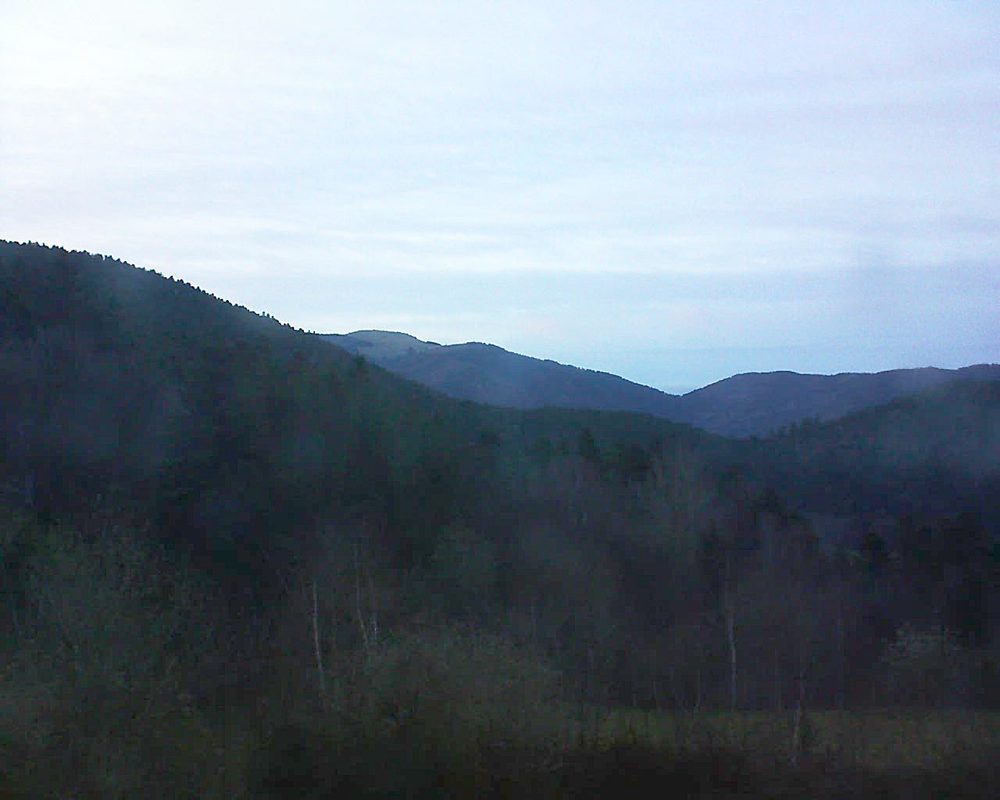 Le petit ballon vu depuis le Domaine Langmatt à Murbach le 10.04.2018 à 20:15 Le petit ballon (Alsace, Vosges) le 10.04.2018 à 20:15