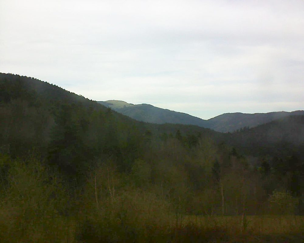 Le petit ballon vu depuis le Domaine Langmatt à Murbach le 11.04.2018 à 18:30 Le petit ballon (Alsace, Vosges) le 11.04.2018 à 18:30